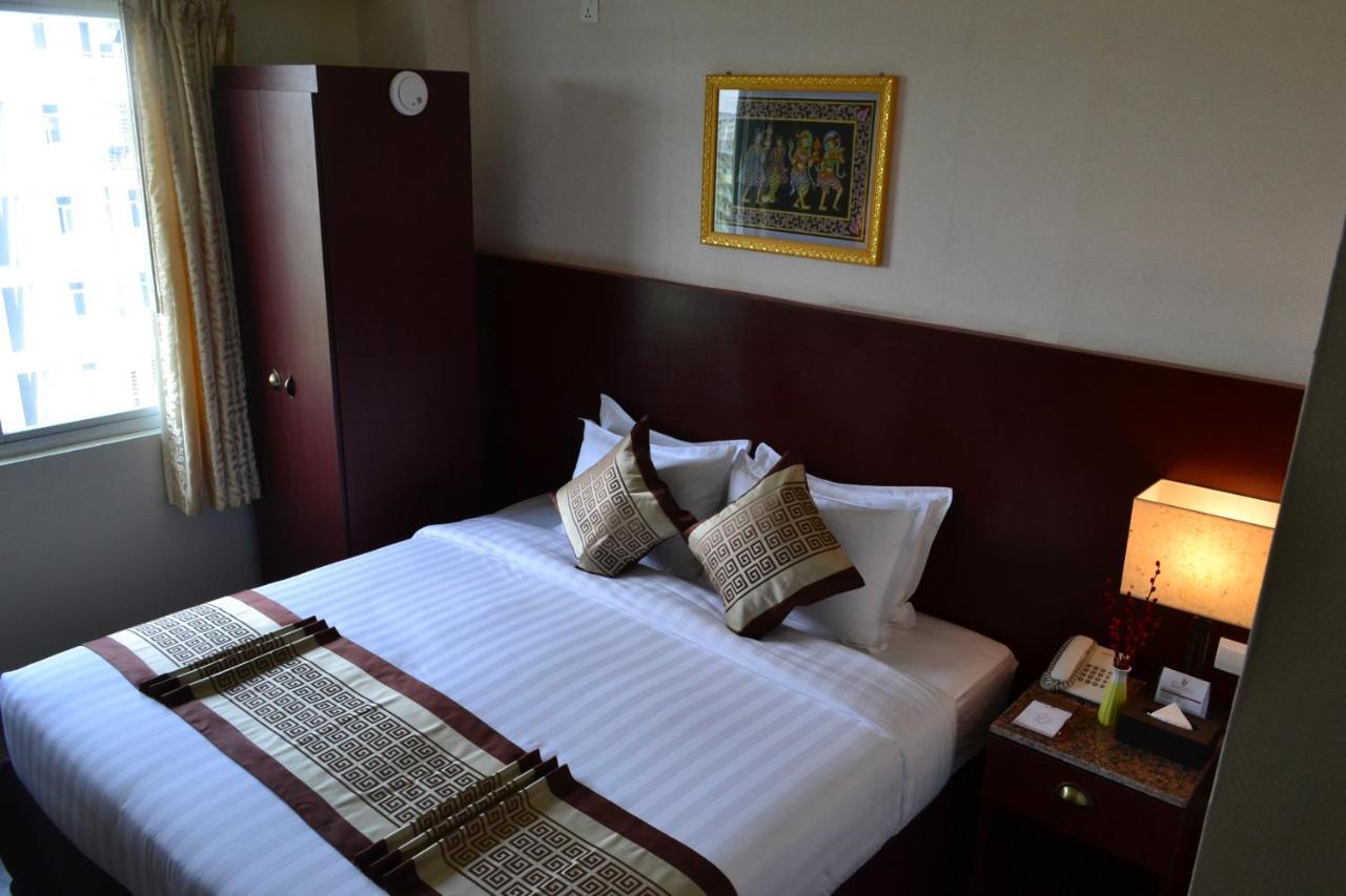 Hotel Broadway Yangon Eksteriør bilde