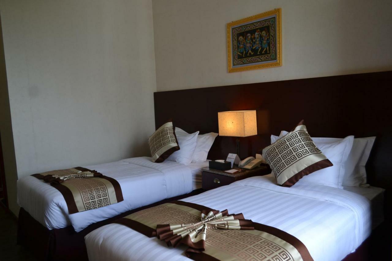 Hotel Broadway Yangon Eksteriør bilde